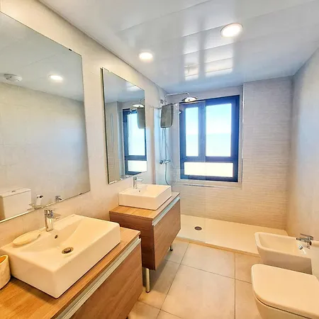 Ocean Homes, Luxury - By Ac Real 이슬라카넬라